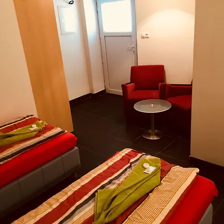 U Cerneho Orla Hotel Kostelec nad Černými Lesy