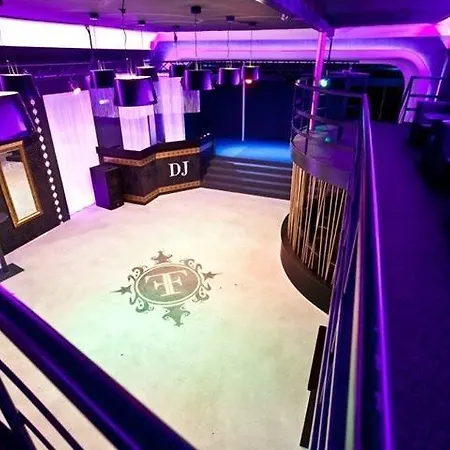 U Cerneho Orla Hotel 3*