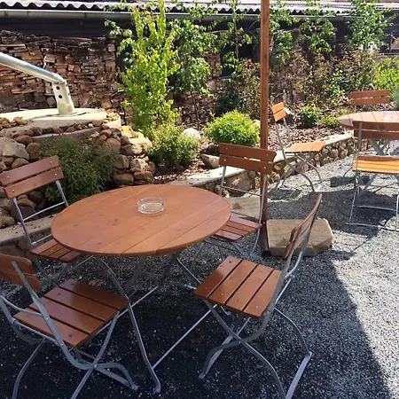 U Cerneho Orla Hotel 3*